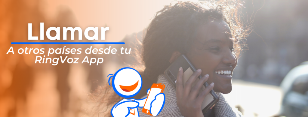 latina hablando por celular realizando llamadas desde RingVoz App